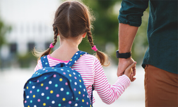 10 steps to settling new children - article preview