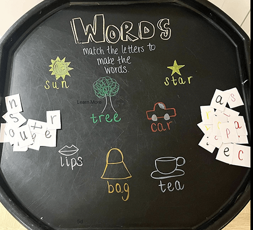 Phonics EYF tuff tray ideas
