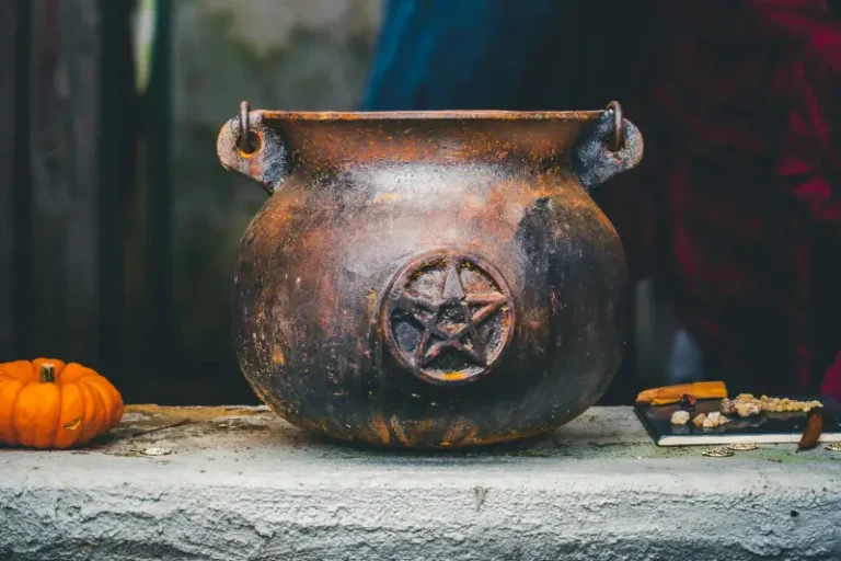 Room on the Broom image - a cauldron